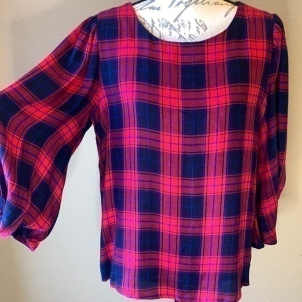NWT Gibson brushed plaid gathered sleeve top S